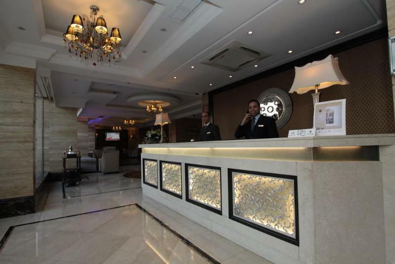 Boudl Hotel Suites Fahahil Kuwait City Eksteriør bilde