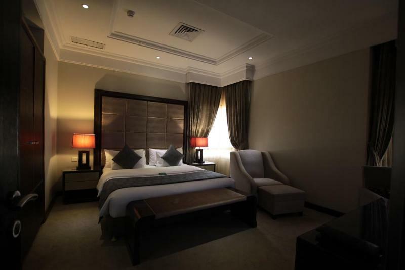 Boudl Hotel Suites Fahahil Kuwait City Eksteriør bilde